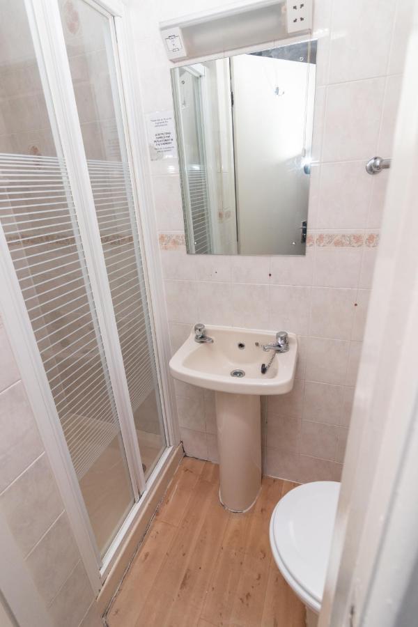 Starlux Hotel Блекпул Екстериор снимка