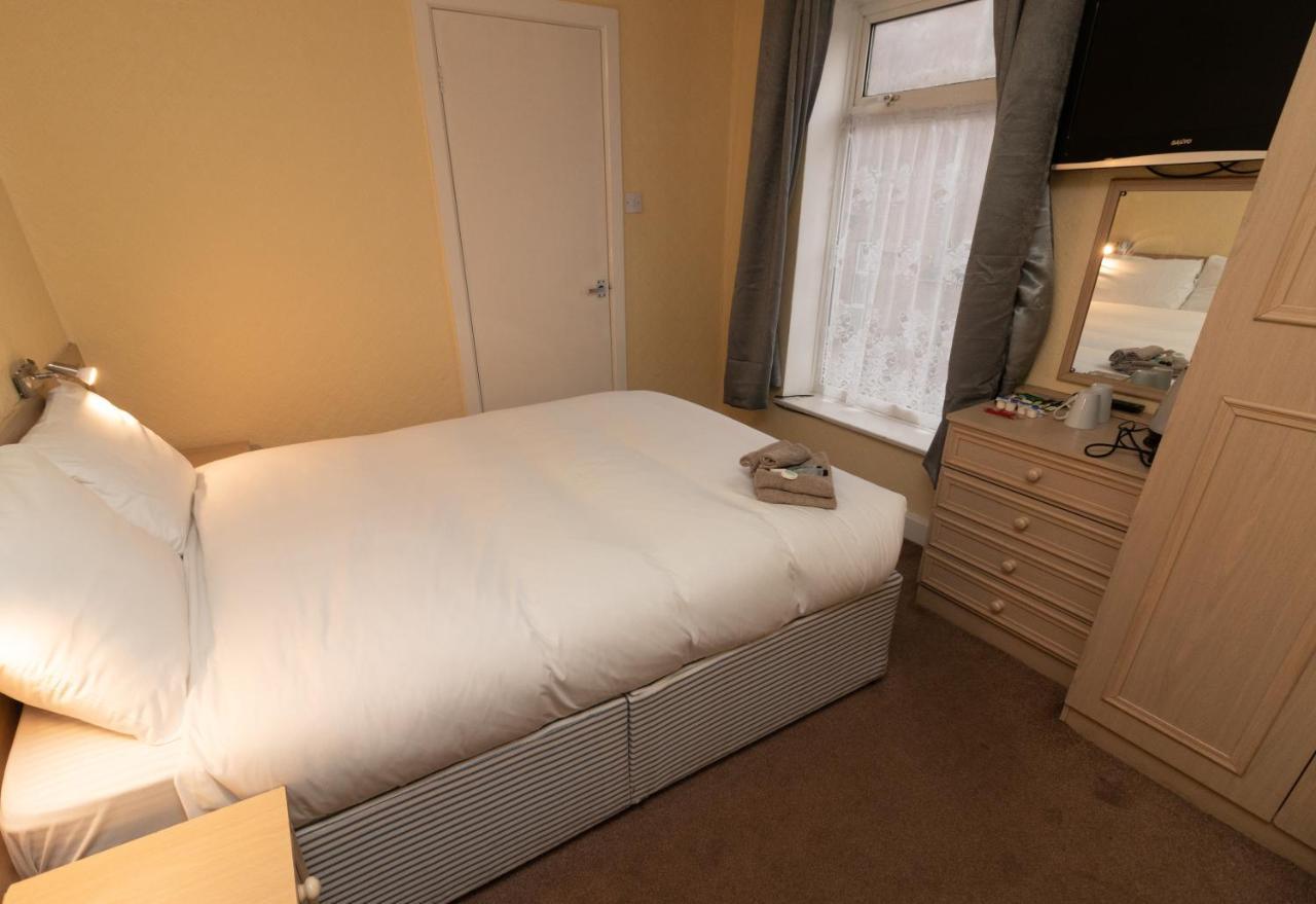 Starlux Hotel Блекпул Екстериор снимка